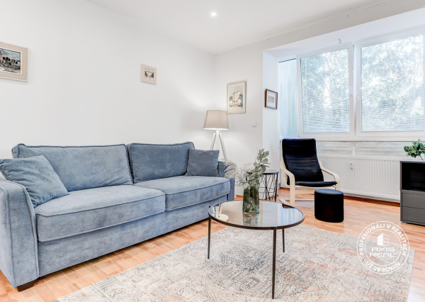 Pekná štýlová garsónka, PIVNICA, BA I SM, Slávičie údolie